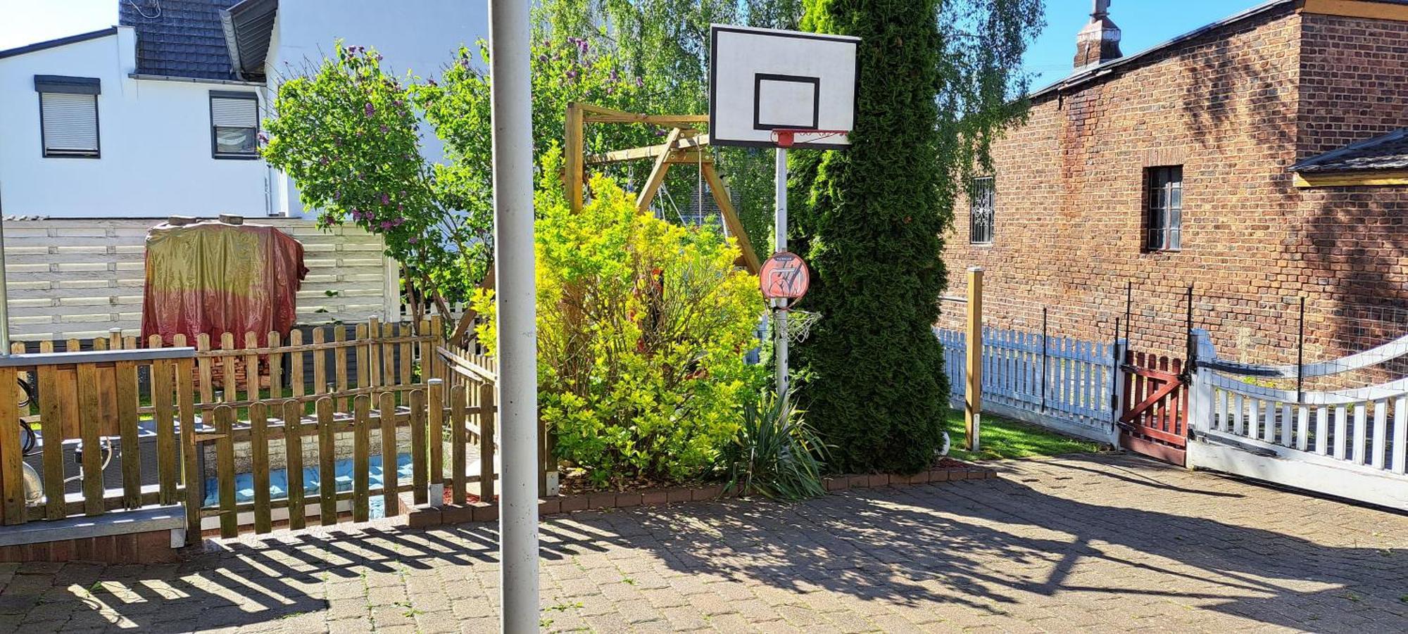 Private 1-2,5 -Zimmer-Wohnung Mit Terrasse Zulpich Eksteriør billede